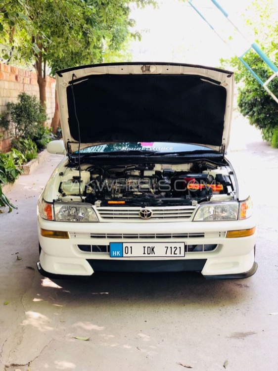 Toyota Corolla - 2001  Toyota Corolla - 2001  Image-3