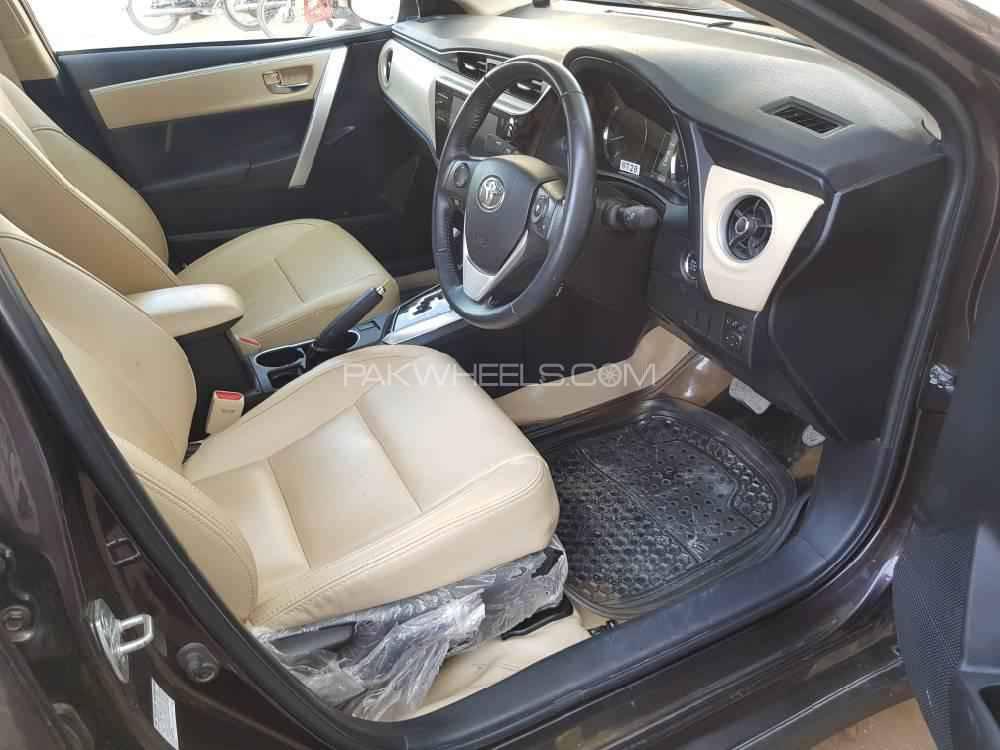 Toyota Corolla 2018 for Sale in Multan Toyota Corolla 2018 for Sale in Multan Image-7