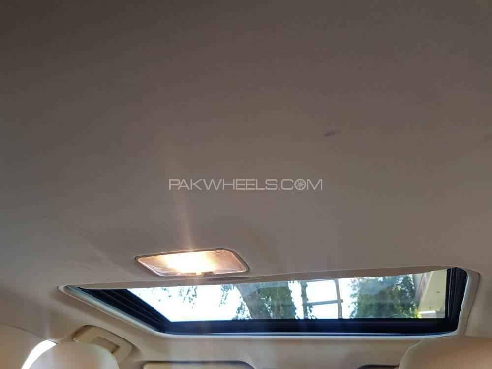 Toyota Corolla 2018 for Sale in Multan Toyota Corolla 2018 for Sale in Multan Image-14
