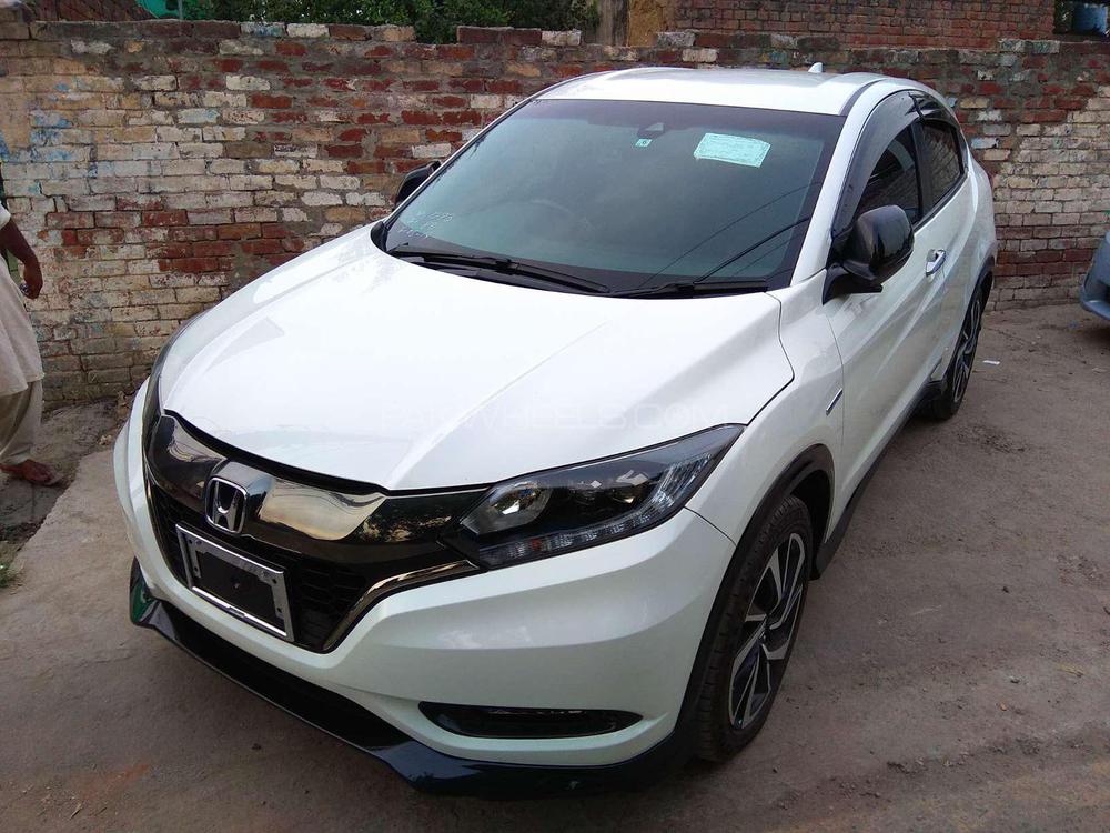 Honda Vezel 2017 for Sale in Lahore Honda Vezel 2017 for Sale in Lahore Image-2