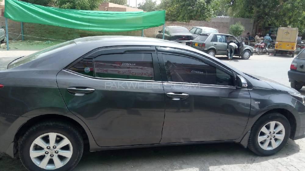 Toyota Corolla 2016 for Sale in Jalalpur Jattan Toyota Corolla 2016 for Sale in Jalalpur Jattan Image-7