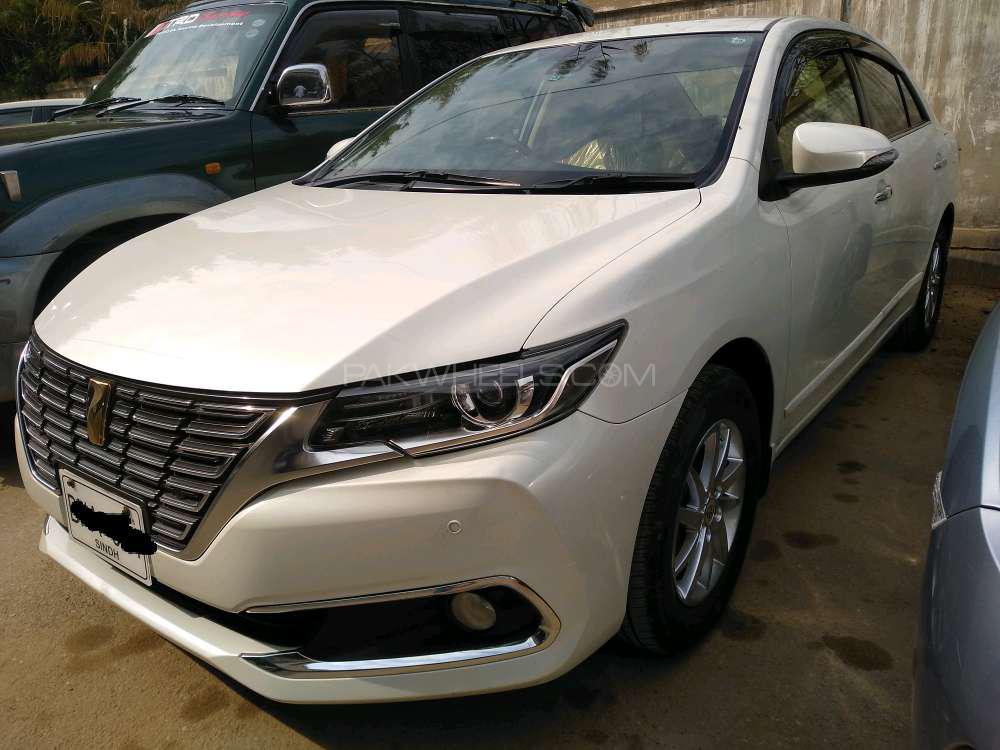 Toyota Premio 2016 for Sale in Karachi Image-1