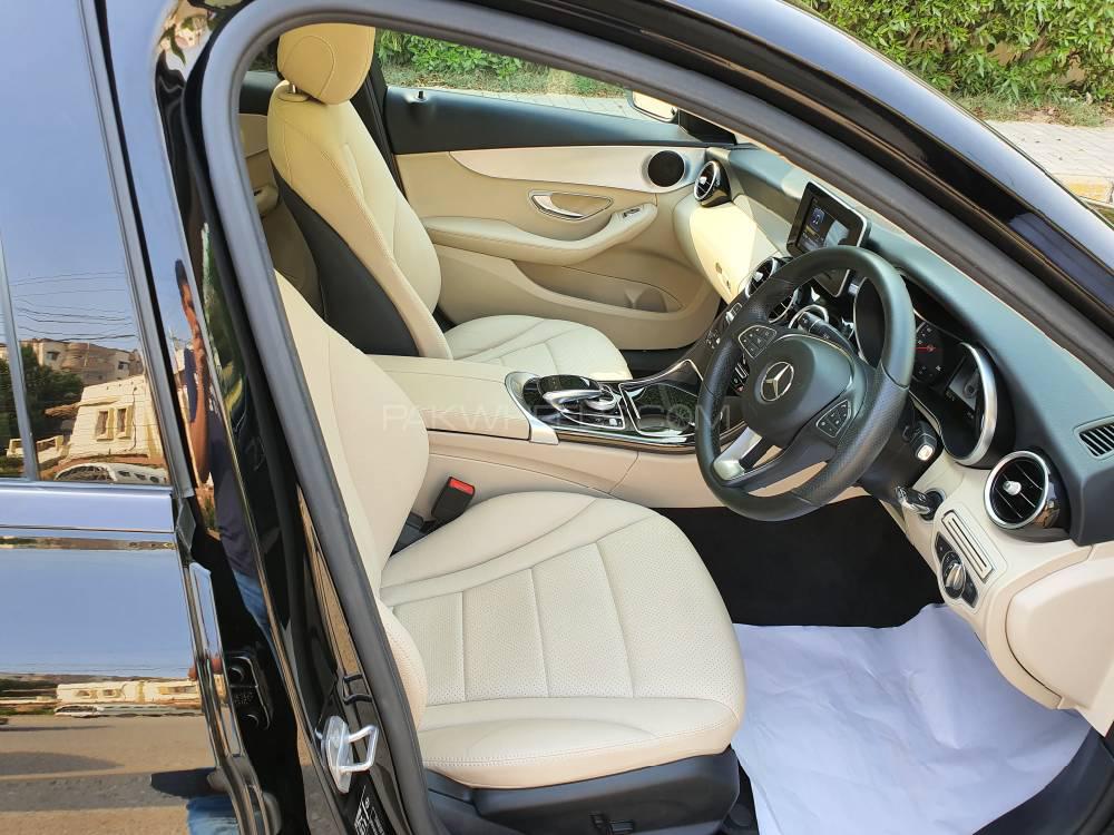Mercedes Benz C Class 2018 for Sale in Karachi Mercedes Benz C Class 2018 for Sale in Karachi Image-8