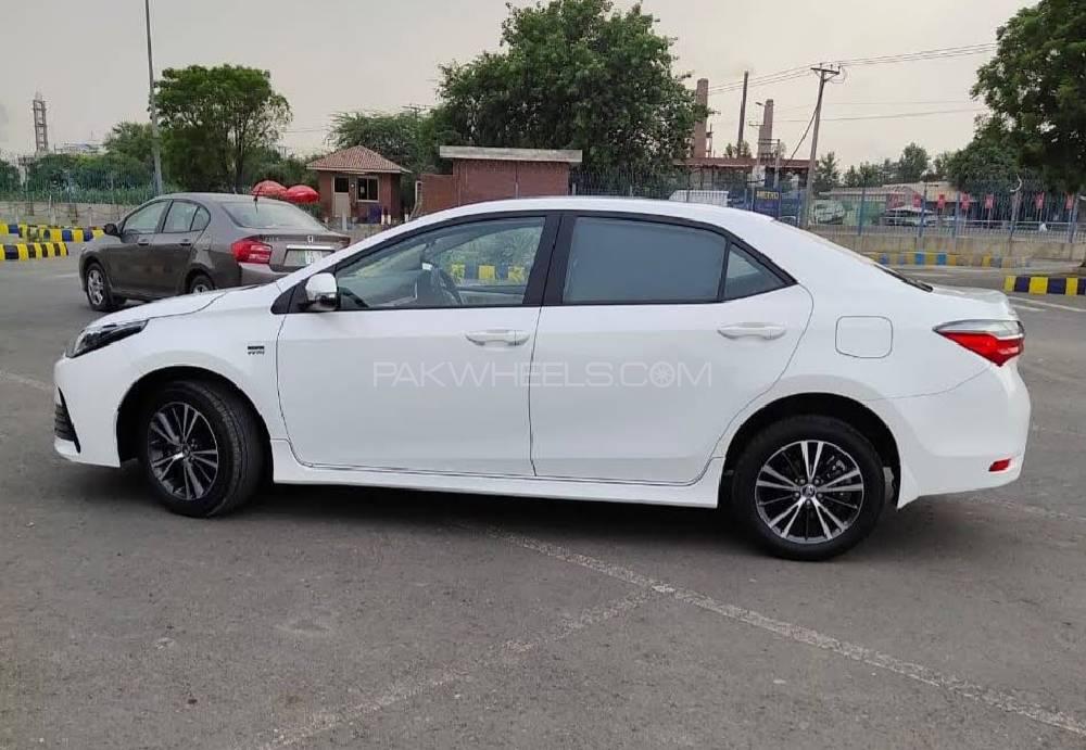 Toyota Corolla 2018 for Sale in Toba Tek Singh Toyota Corolla 2018 for Sale in Toba Tek Singh Image-2