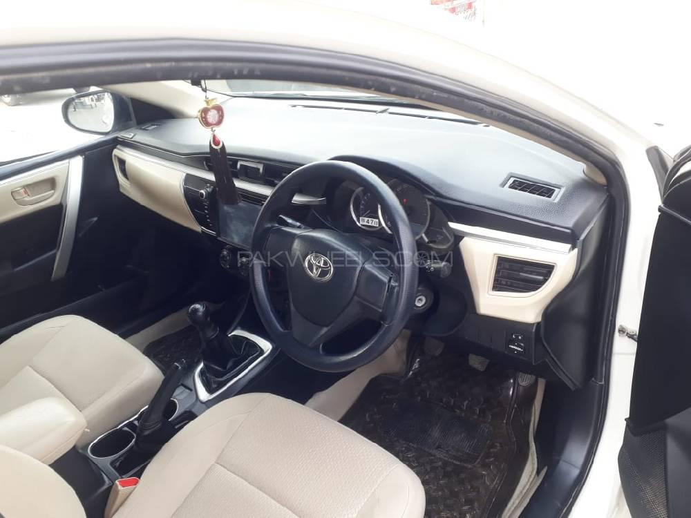 Toyota Corolla 2017 for Sale in Multan Toyota Corolla 2017 for Sale in Multan Image-4