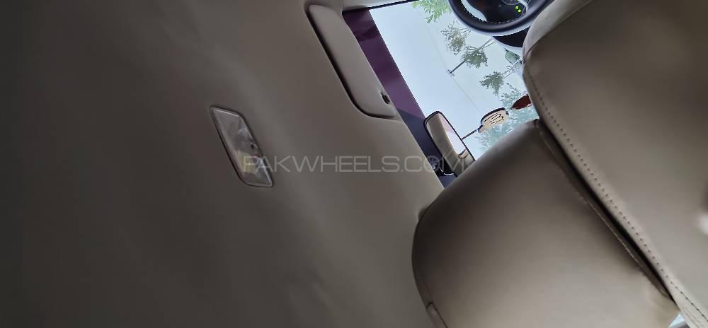 Toyota Corolla 2010 for Sale in Multan Toyota Corolla 2010 for Sale in Multan Image-11