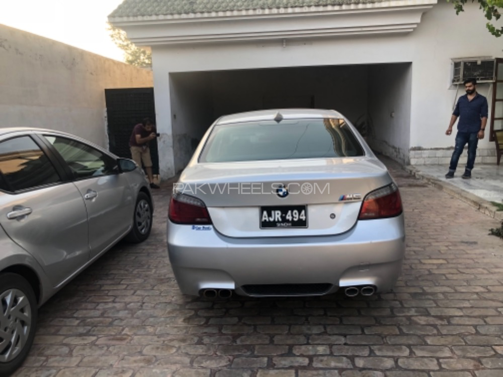 BMW M Series - 2005  BMW M Series - 2005  Image-3