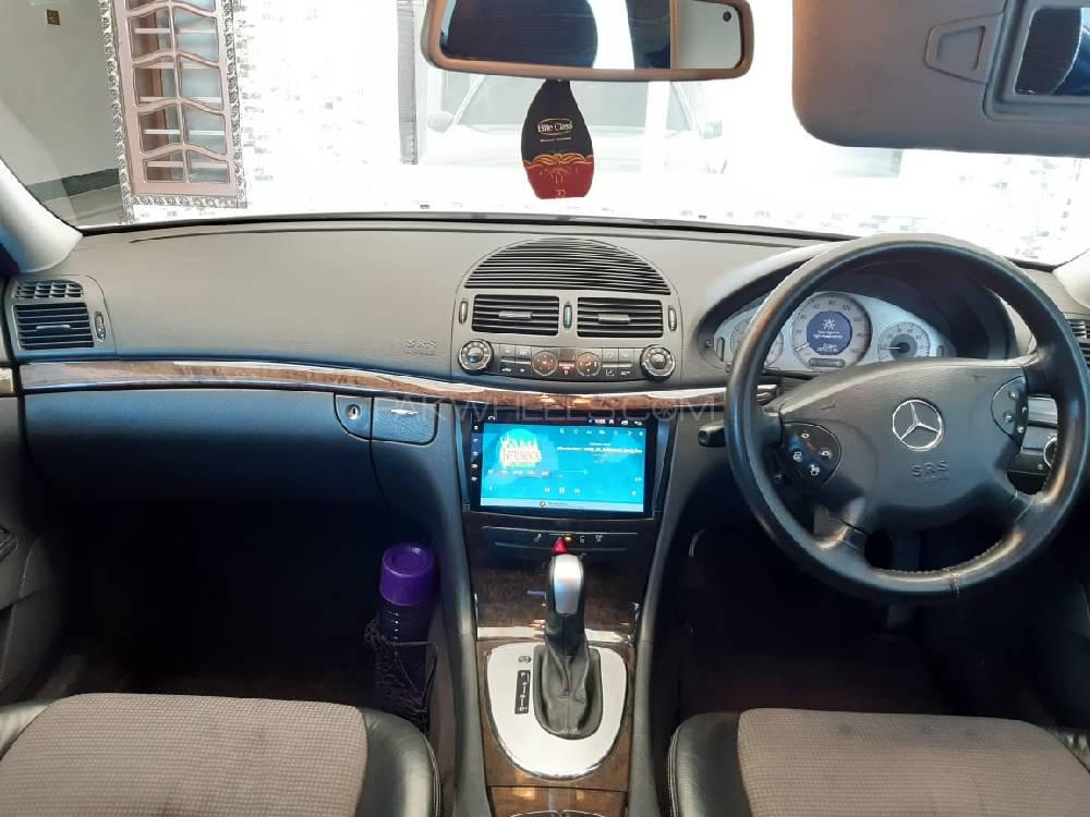 مرسڈیز بینز ای کلاس 2004 for Sale in نوشہرہ کینٹ مرسڈیز بینز ای کلاس 2004 for Sale in نوشہرہ کینٹ Image-13