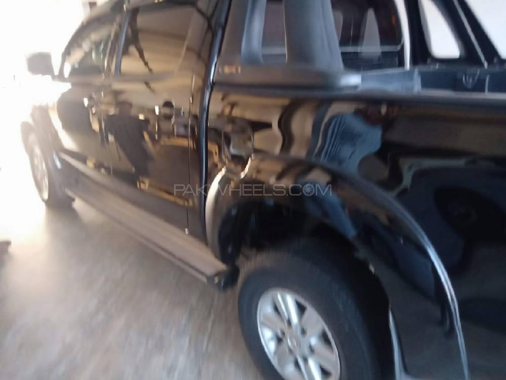 Toyota Hilux 2014 for Sale in Kohat Toyota Hilux 2014 for Sale in Kohat Image-6