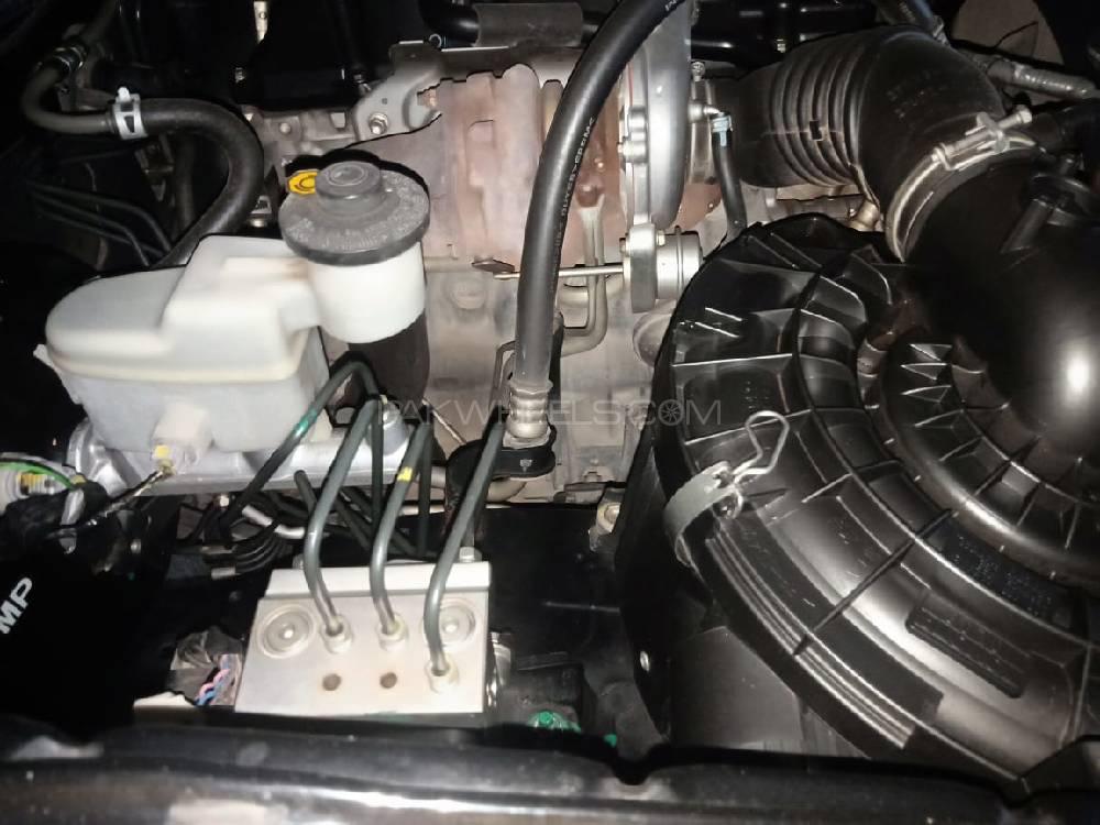 Toyota Hilux 2014 for Sale in Kohat Toyota Hilux 2014 for Sale in Kohat Image-9