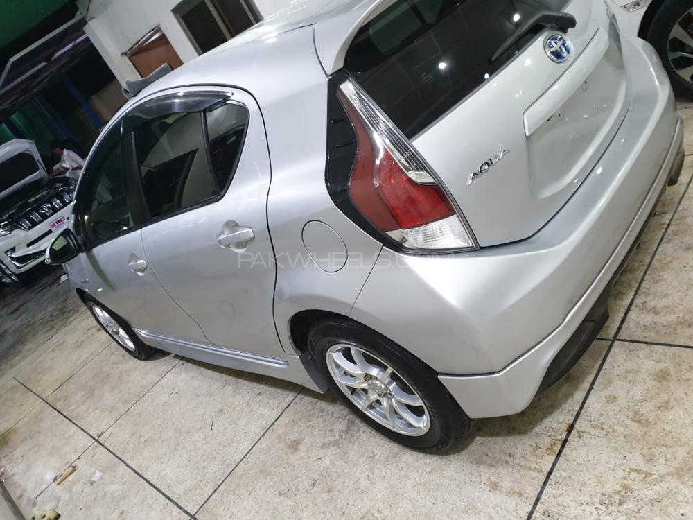 Toyota Aqua 2015 for Sale in Sialkot Toyota Aqua 2015 for Sale in Sialkot Image-2