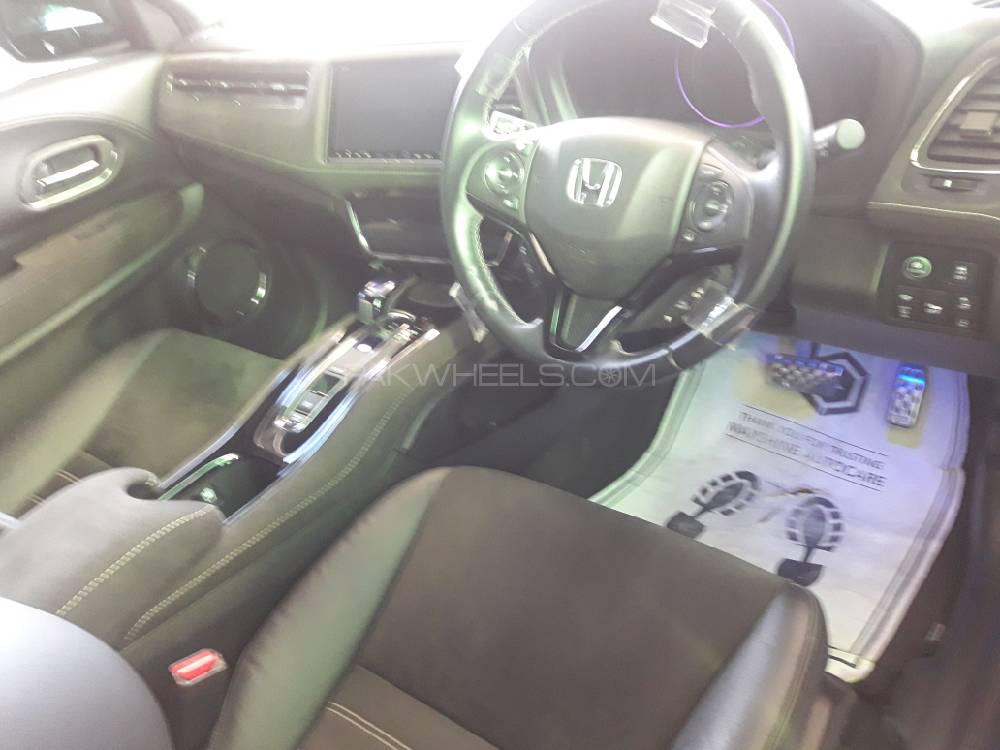 Honda Vezel 2017 for Sale in Lahore Honda Vezel 2017 for Sale in Lahore Image-7