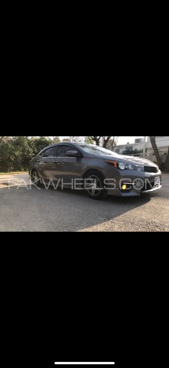 Toyota Corolla - 2016  Toyota Corolla - 2016  Image-2