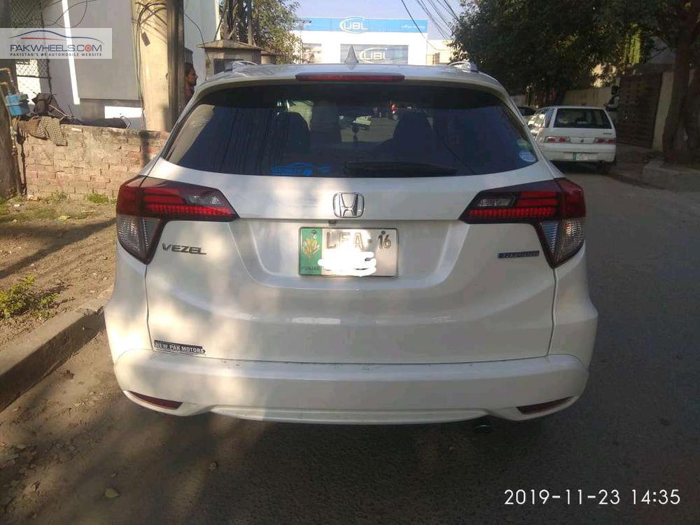 ہونڈا ویزِل 2015 for Sale in لاہور ہونڈا ویزِل 2015 for Sale in لاہور Image-4