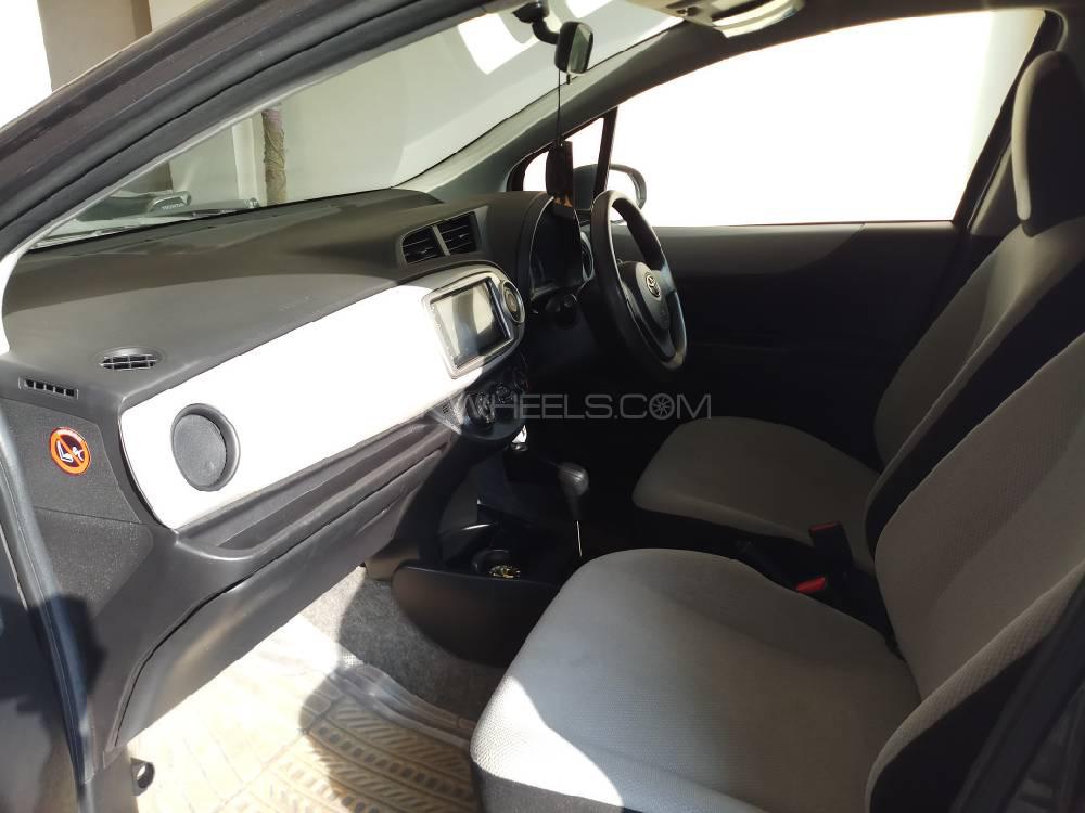 Toyota Vitz 2013 for Sale in Lahore Toyota Vitz 2013 for Sale in Lahore Image-7