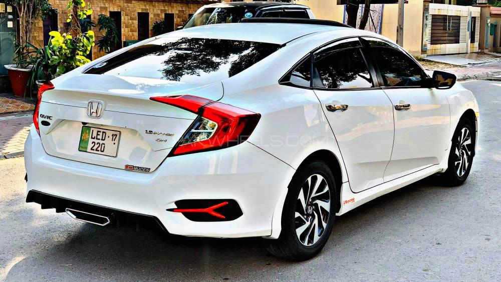 Honda Civic 2017 for Sale in Lahore Honda Civic 2017 for Sale in Lahore Image-4