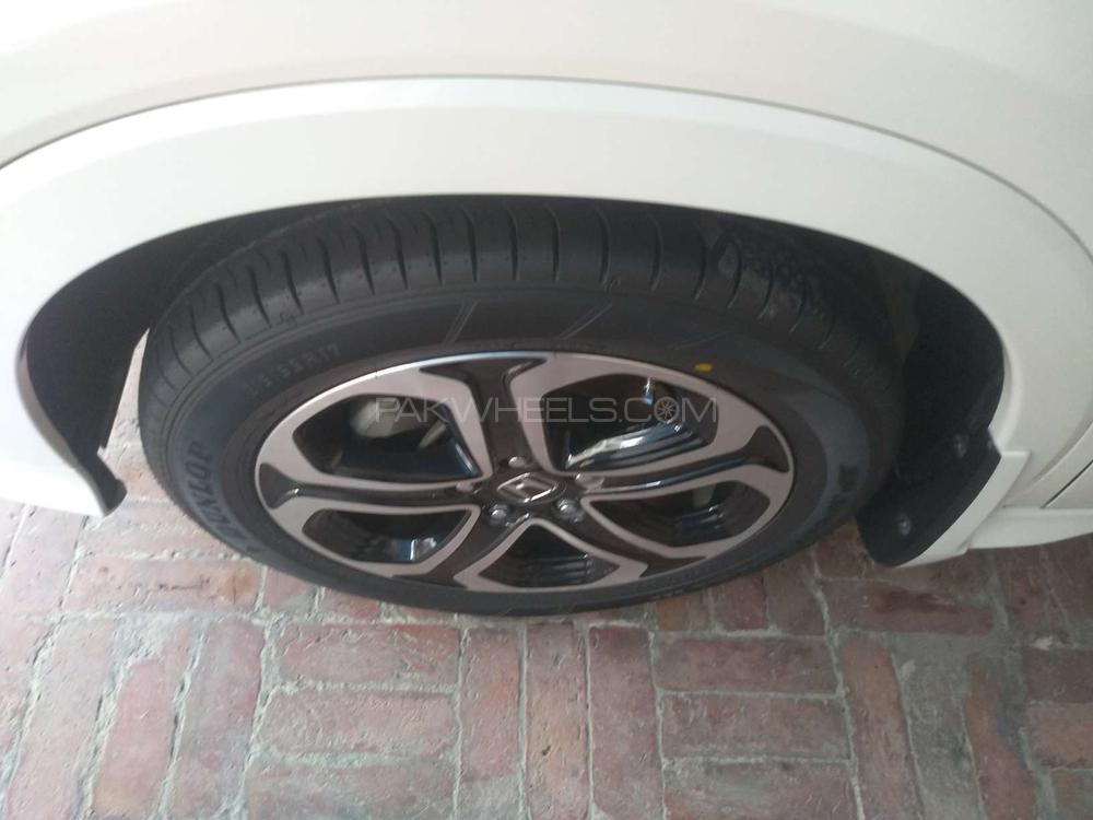 Honda Vezel 2014 for Sale in Multan Honda Vezel 2014 for Sale in Multan Image-3