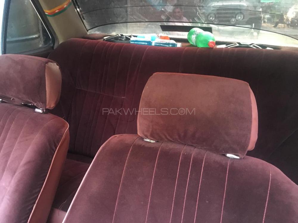Nissan Sunny 1993 for Sale in Gujranwala Nissan Sunny 1993 for Sale in Gujranwala Image-7
