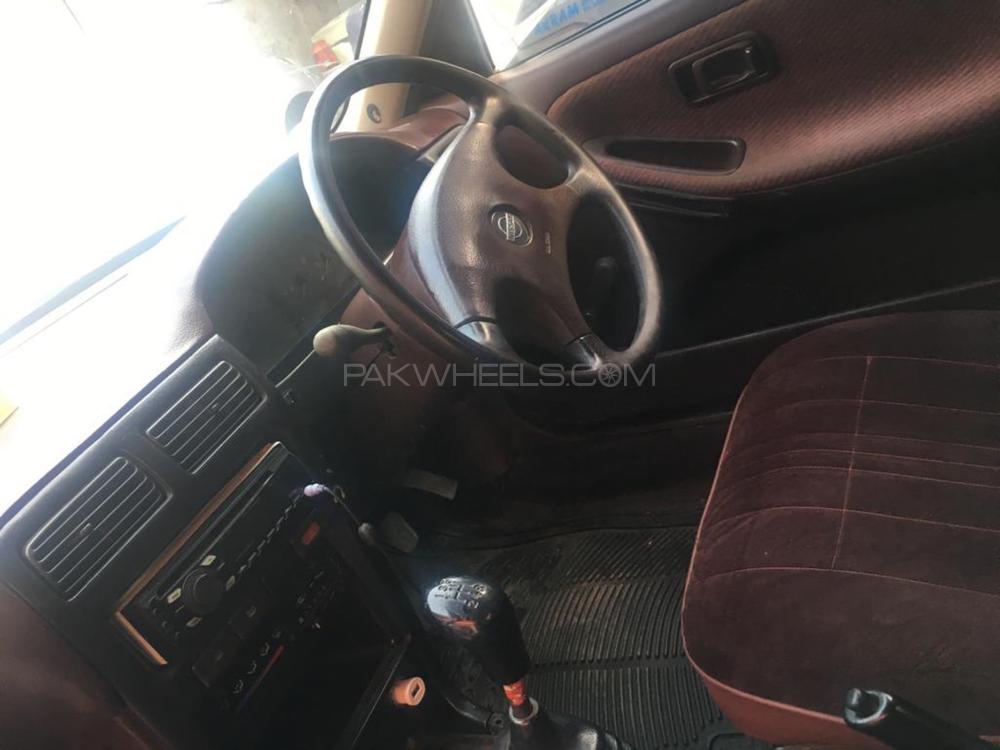 Nissan Sunny 1993 for Sale in Gujranwala Nissan Sunny 1993 for Sale in Gujranwala Image-8