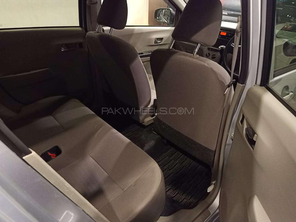 Toyota Pixis Epoch 2017 for Sale in Karachi Toyota Pixis Epoch 2017 for Sale in Karachi Image-7