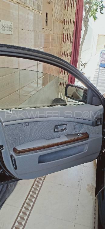 BMW 7 Series 2004 for Sale in Faisalabad BMW 7 Series 2004 for Sale in Faisalabad Image-10