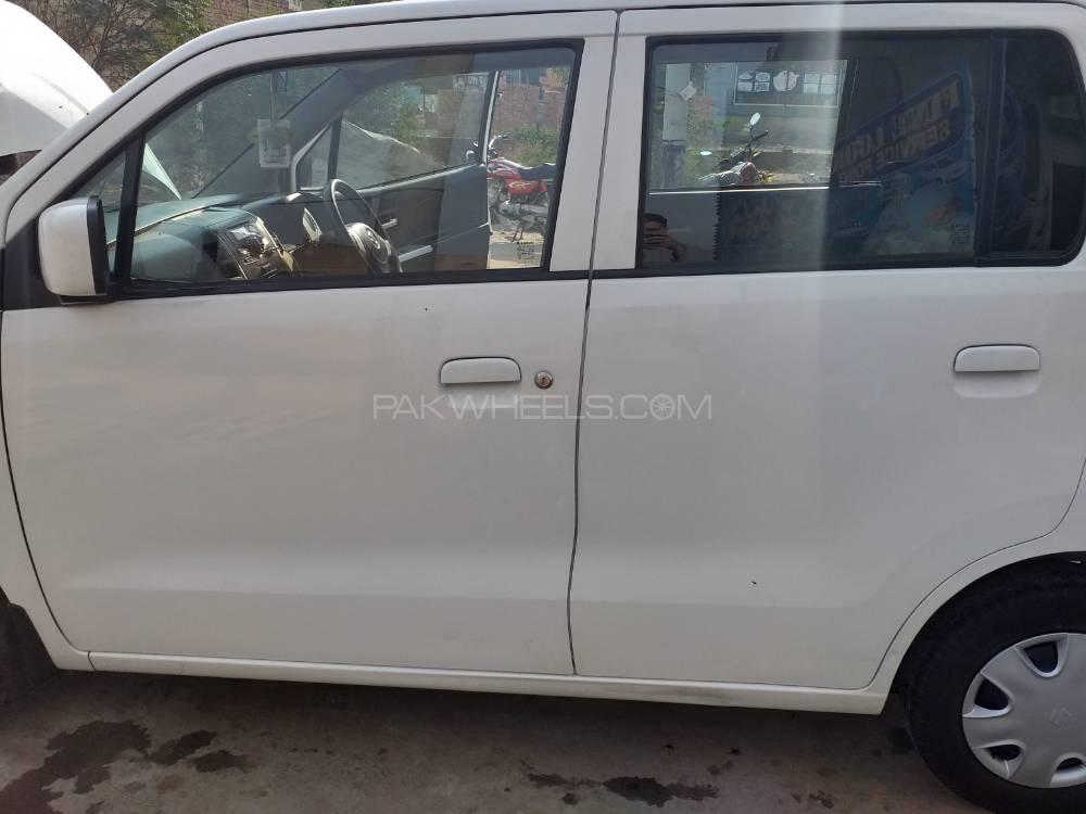 Suzuki Wagon R 2017 for Sale in Faisalabad Suzuki Wagon R 2017 for Sale in Faisalabad Image-2
