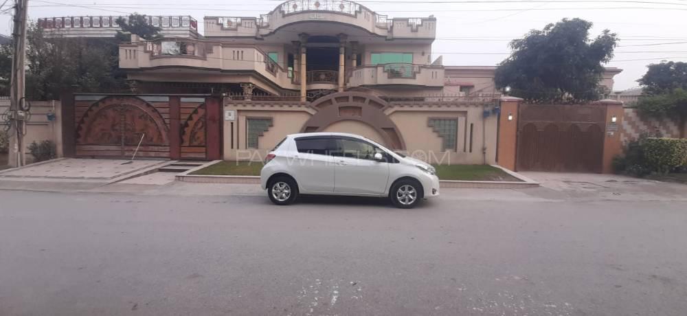 ٹویوٹا ویٹز 2012 for Sale in پشاور ٹویوٹا ویٹز 2012 for Sale in پشاور Image-9