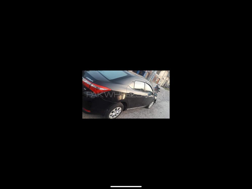 Toyota Corolla 2017 for Sale in Gujranwala Toyota Corolla 2017 for Sale in Gujranwala Image-5