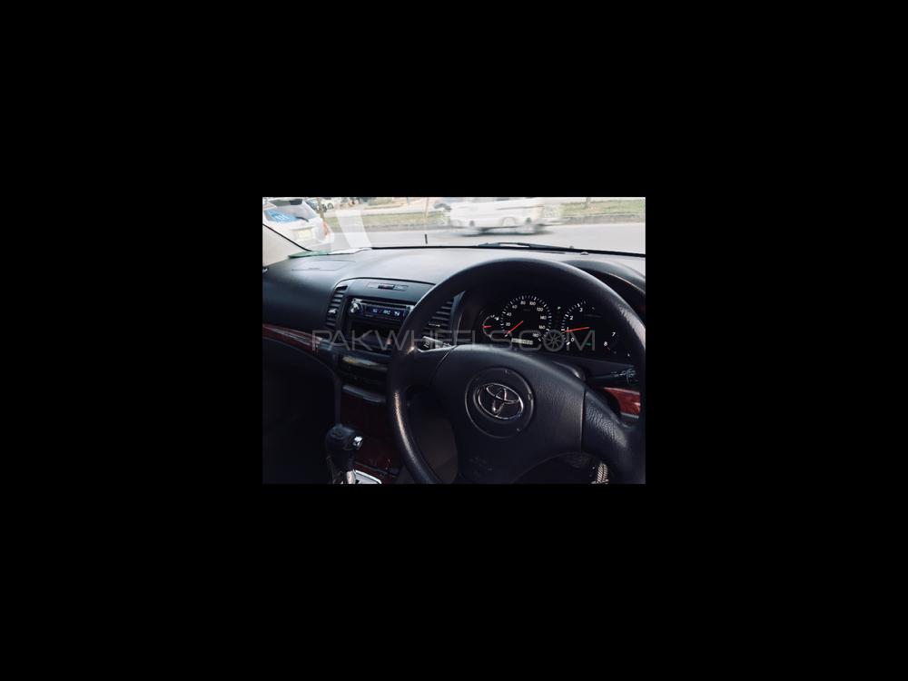 Toyota Premio 2002 for Sale in Peshawar Toyota Premio 2002 for Sale in Peshawar Image-4