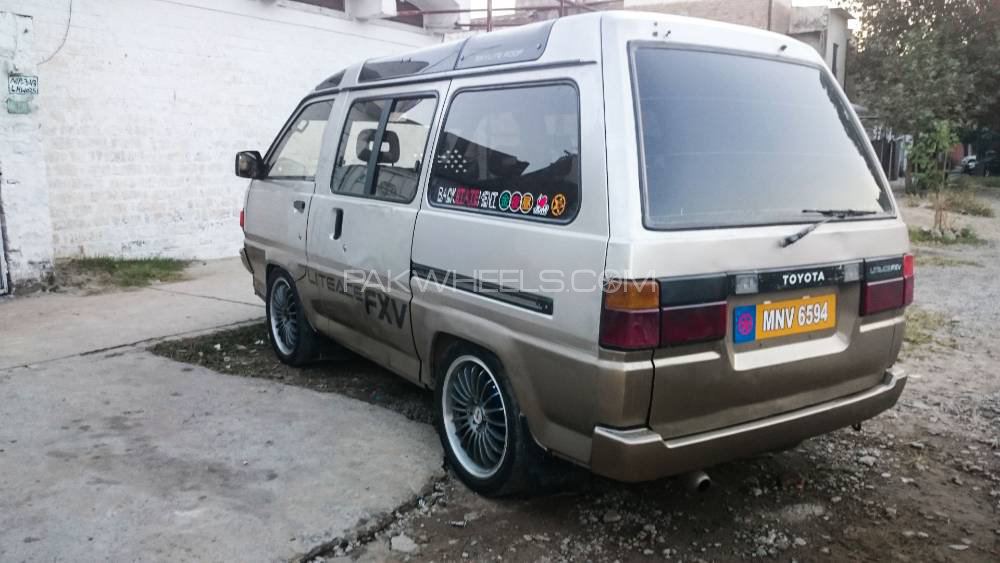 Toyota town ace 1987