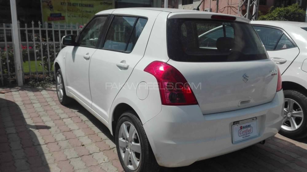 Suzuki Swift 2017 for Sale in Islamabad Suzuki Swift 2017 for Sale in Islamabad Image-4
