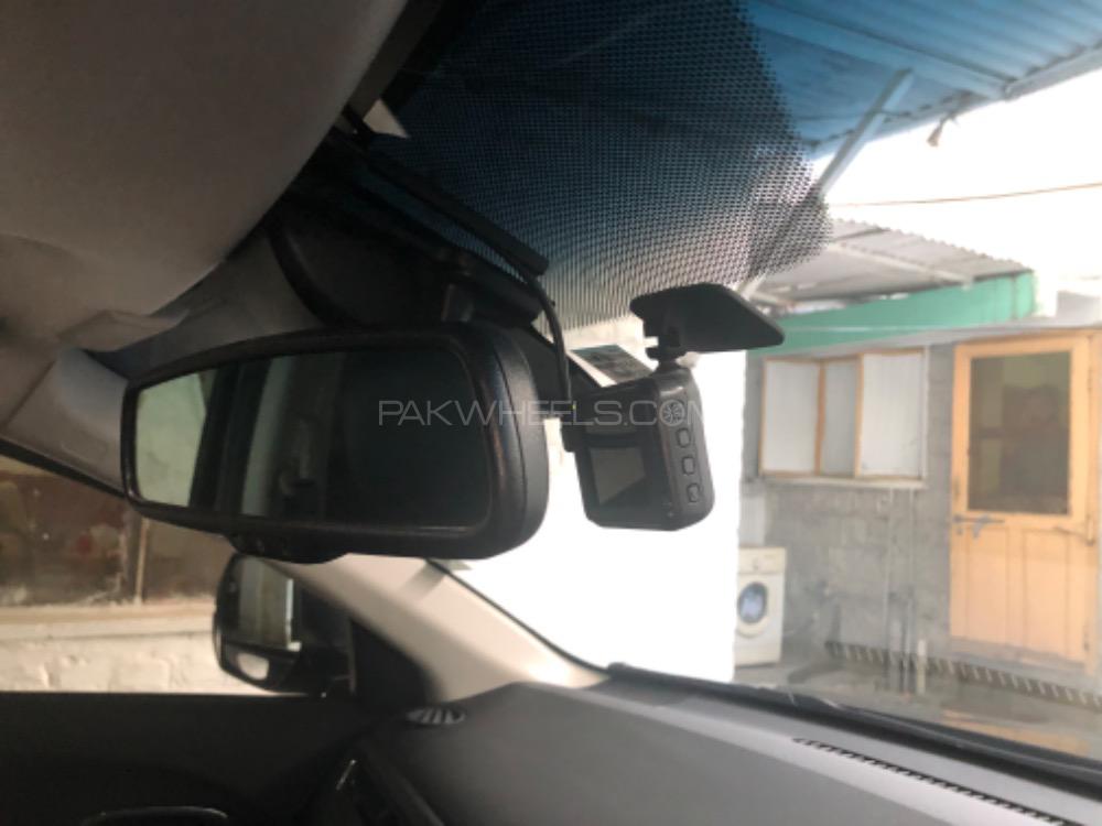 Honda Vezel 2017 for Sale in Islamabad Honda Vezel 2017 for Sale in Islamabad Image-6