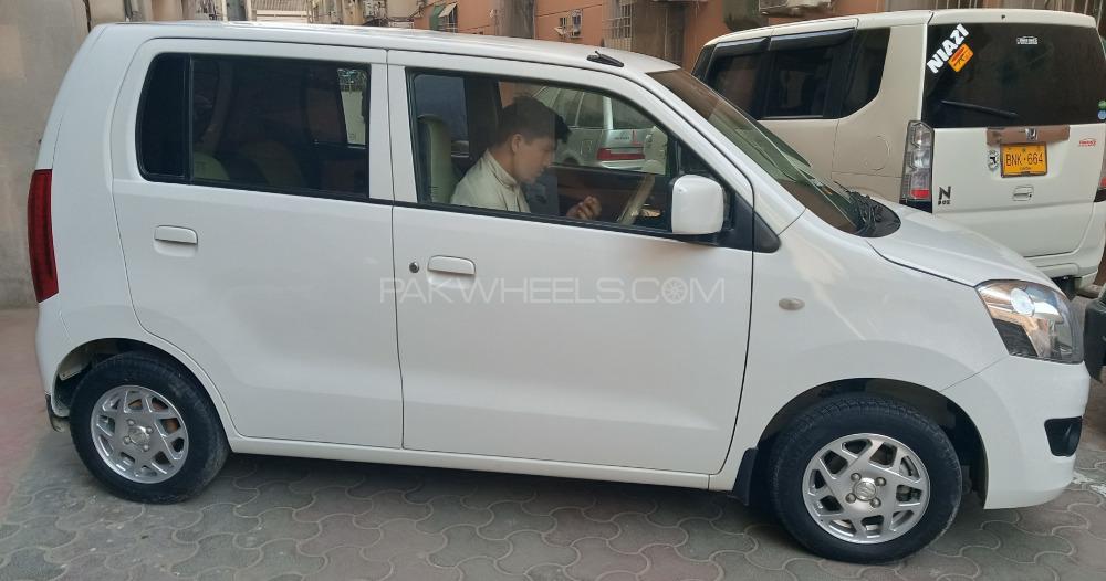Suzuki Wagon R 2018 for Sale in Karachi Suzuki Wagon R 2018 for Sale in Karachi Image-3