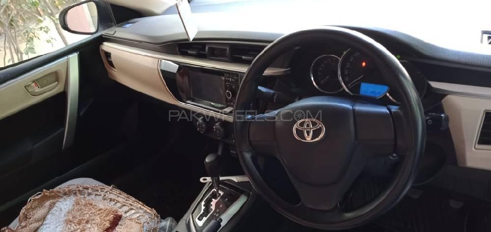 Toyota Corolla 2015 for Sale in Rahim Yar Khan Toyota Corolla 2015 for Sale in Rahim Yar Khan Image-2