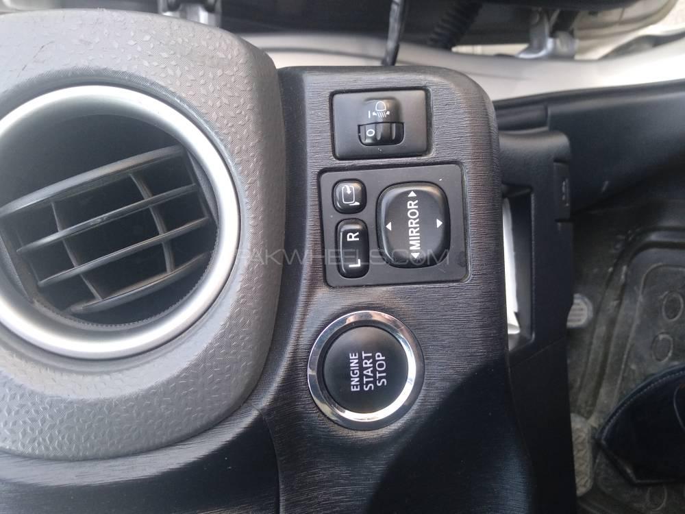 Toyota Vitz 2012 for Sale in Peshawar Toyota Vitz 2012 for Sale in Peshawar Image-3