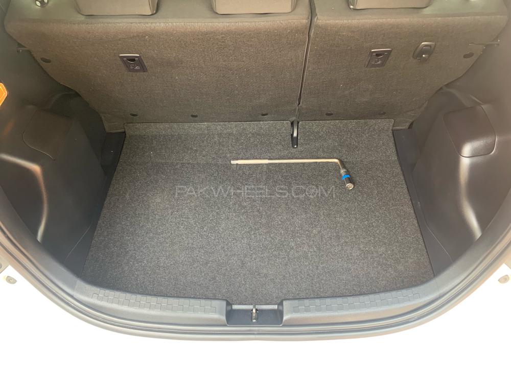 Toyota Aqua 2016 for Sale in Gujranwala Toyota Aqua 2016 for Sale in Gujranwala Image-4