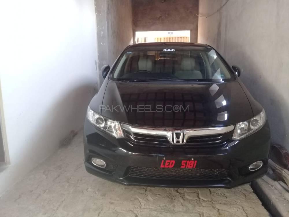 Honda Civic 2013 for Sale in Chichawatni Image-1