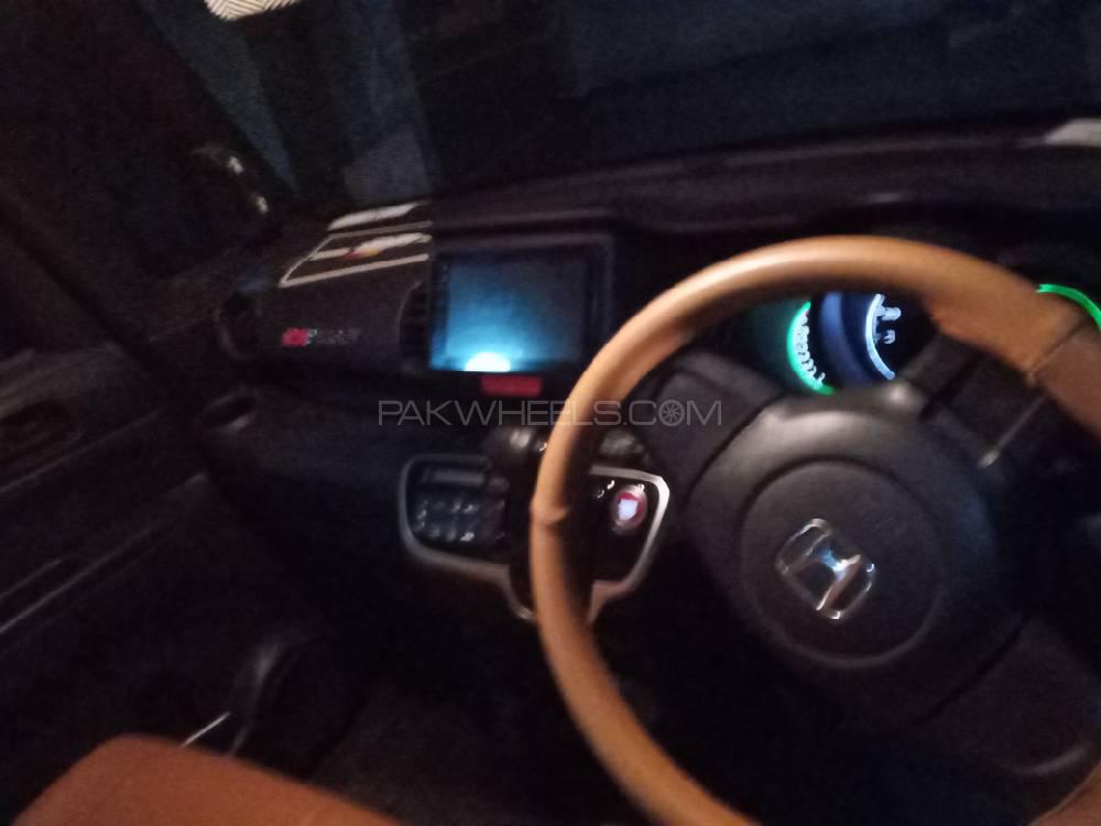 Honda N Box 2017 for Sale in Peshawar Honda N Box 2017 for Sale in Peshawar Image-6
