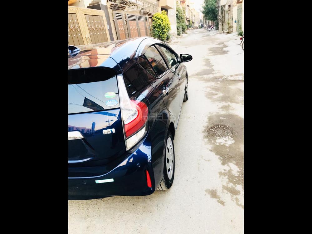 Toyota Aqua 2018 for Sale in Lahore Toyota Aqua 2018 for Sale in Lahore Image-4