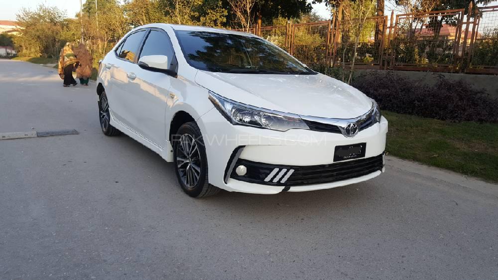 Toyota Corolla 2018 for Sale in Peshawar Toyota Corolla 2018 for Sale in Peshawar Image-6