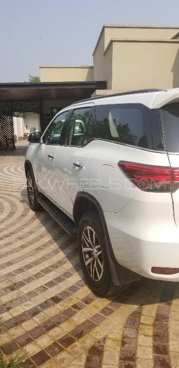 Toyota Fortuner 2017 for Sale in Lahore Toyota Fortuner 2017 for Sale in Lahore Image-4