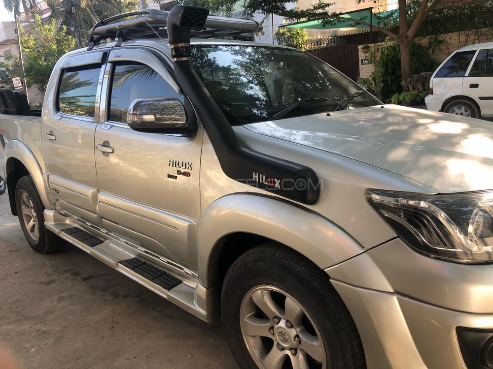 Toyota Hilux 2005 for Sale in Karachi Toyota Hilux 2005 for Sale in Karachi Image-2