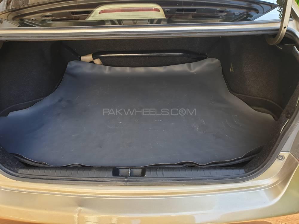 Honda Civic 2012 for Sale in Hyderabad Honda Civic 2012 for Sale in Hyderabad Image-6