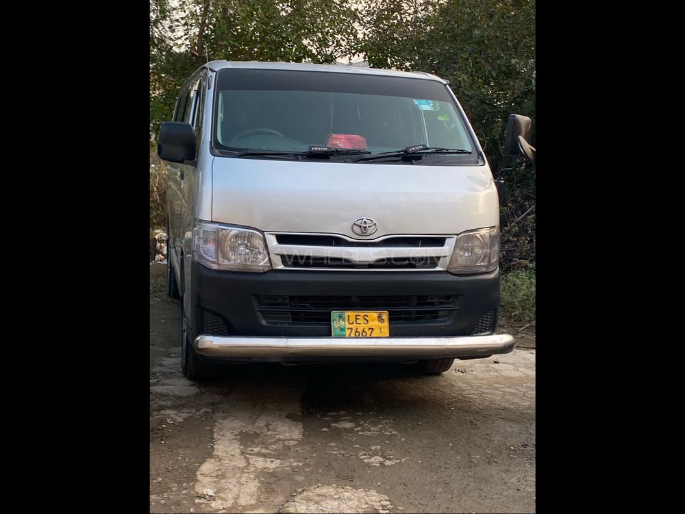 Toyota Hiace 2011 for Sale in Rawalpindi Toyota Hiace 2011 for Sale in Rawalpindi Image-5