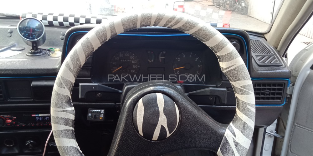 Daewoo Racer - 1996  Daewoo Racer - 1996  Image-2