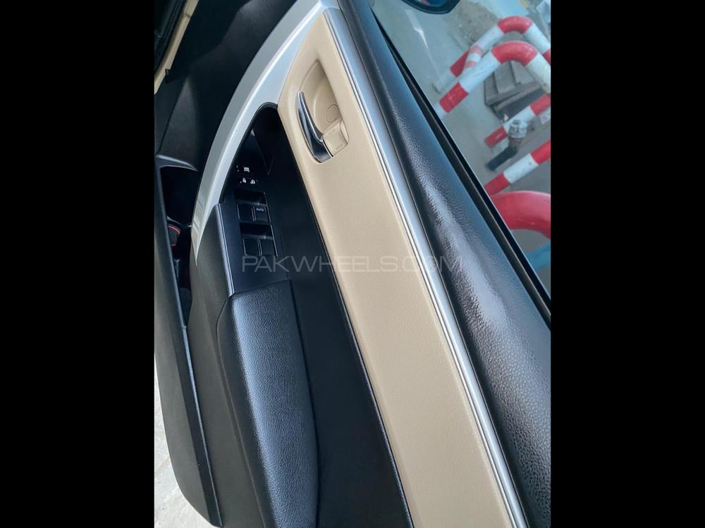 Toyota Corolla 2016 for Sale in Gujrat Toyota Corolla 2016 for Sale in Gujrat Image-11