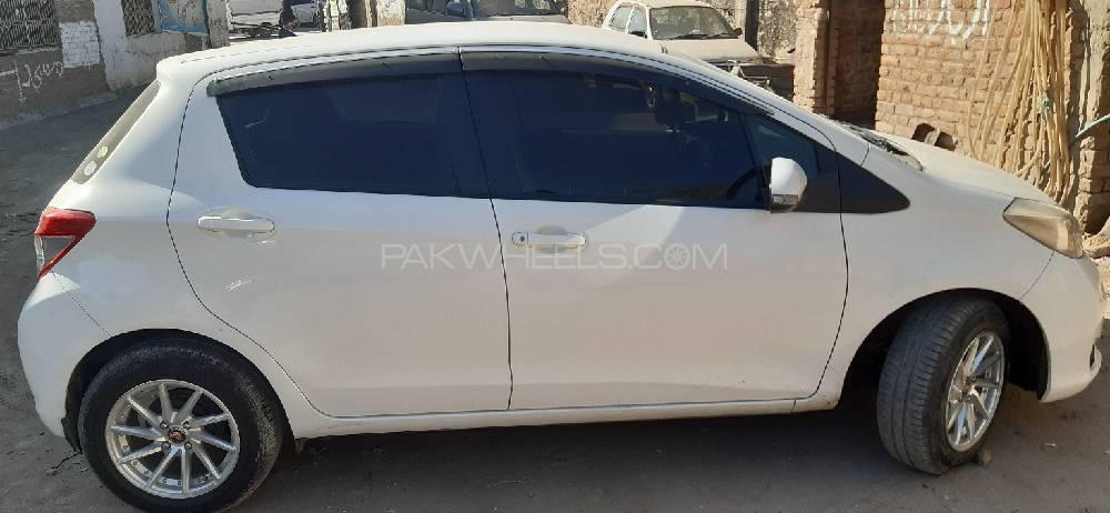 Toyota Vitz 2013 for Sale in Rawalpindi Toyota Vitz 2013 for Sale in Rawalpindi Image-8
