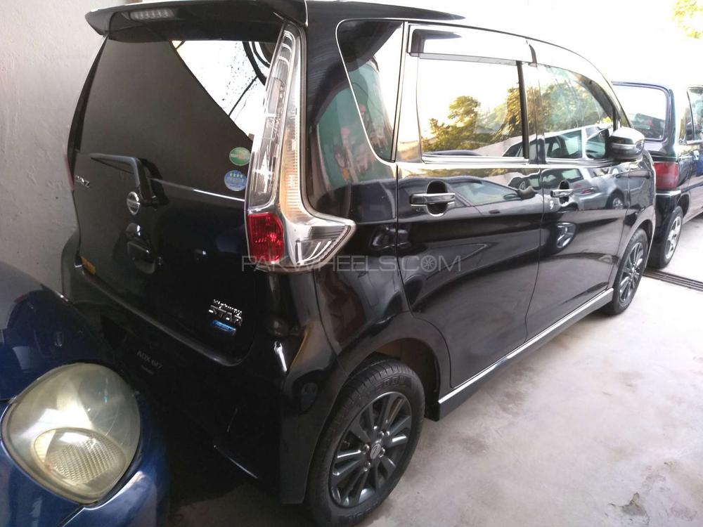 Nissan Dayz Highway Star 2013 for Sale in Rawalpindi Nissan Dayz Highway Star 2013 for Sale in Rawalpindi Image-2