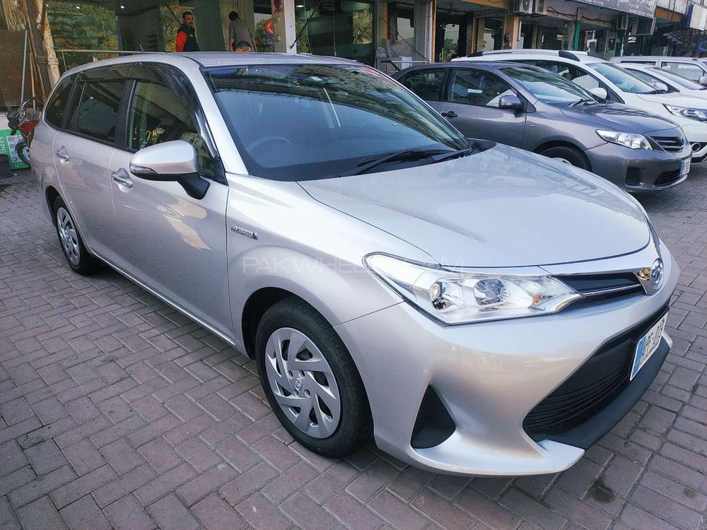 Toyota Corolla Fielder 2017 for Sale in Islamabad Toyota Corolla Fielder 2017 for Sale in Islamabad Image-3