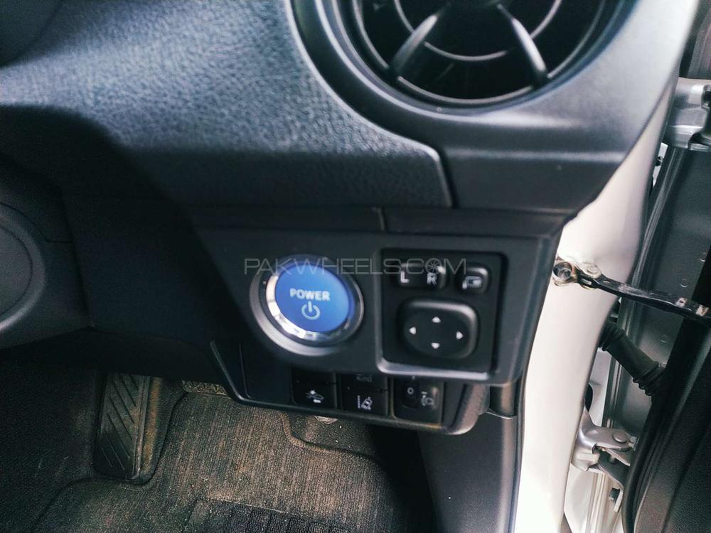 Toyota Corolla Fielder 2017 for Sale in Islamabad Toyota Corolla Fielder 2017 for Sale in Islamabad Image-12